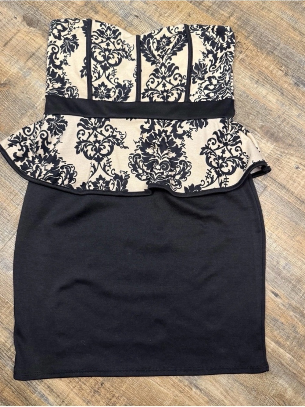 Chocolate USA Strapless Peplum Top Black Cream Damask L Padded Bust